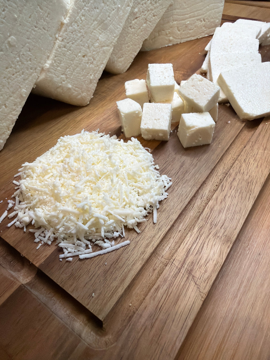 Queso Blanco Duro / Semiduro Venezolano